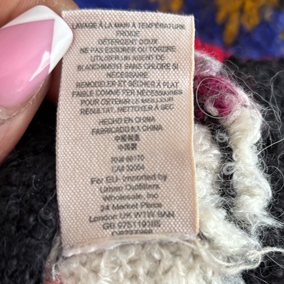 FREE PEOPLE Women’s Best Day Ever Sweater Size L Patchwork Alpaca - Picture 13 of 16